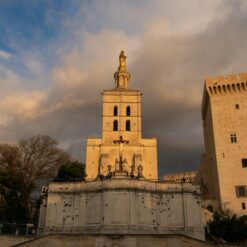 Avignon 3-Day Pack: Budget, Foodie & Romantic - Photo by Bingqian Li