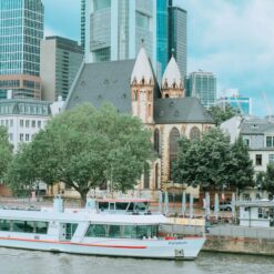 Dusseldorf 3-Day Pack: Budget, Foodie & Romantic - Photo by Pham Ngoc Anh