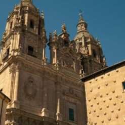 Salamanca travel guide - Photo by SilBaBum _ via Pexels